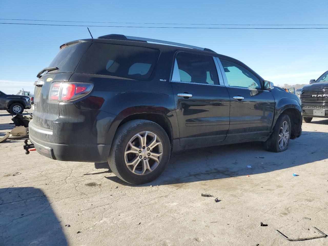 2016 GMC Acadia - Image 3