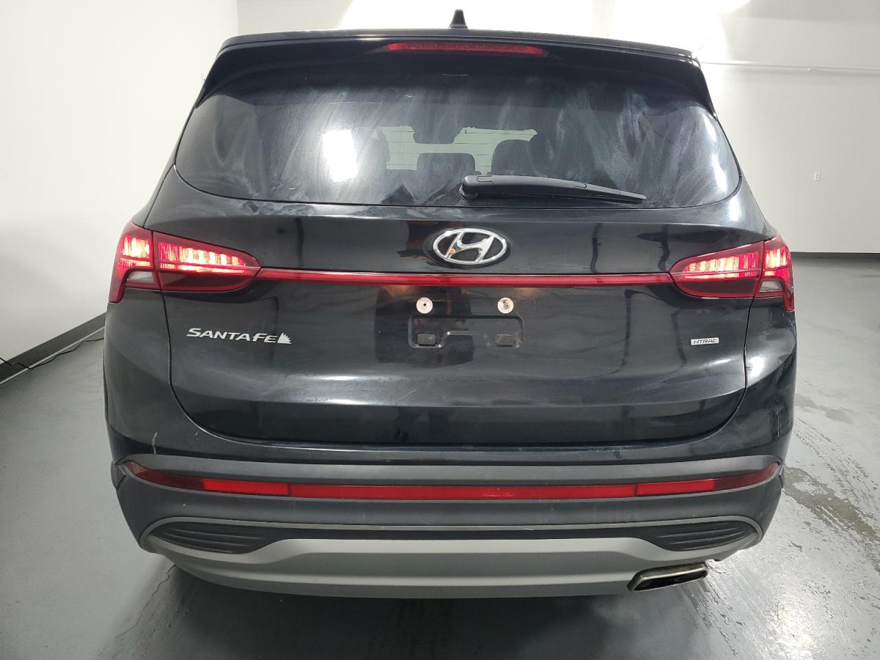 2023 Hyundai Santa Fe - Image 6