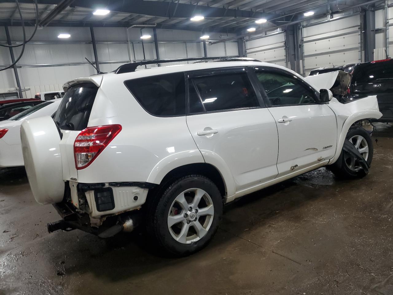 2012 Toyota RAV 4 - Image 3