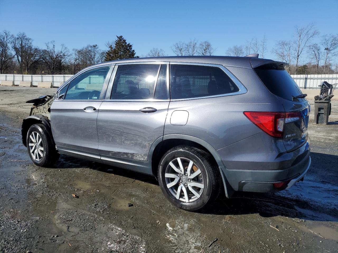 2019 Honda Pilot - Image 2