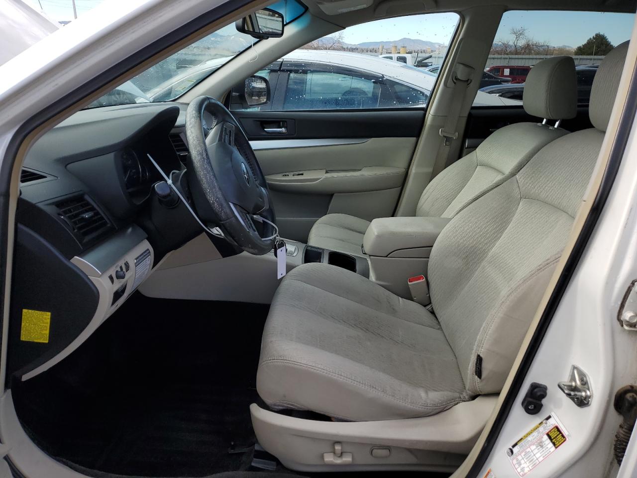 2012 Subaru Outback - Image 7