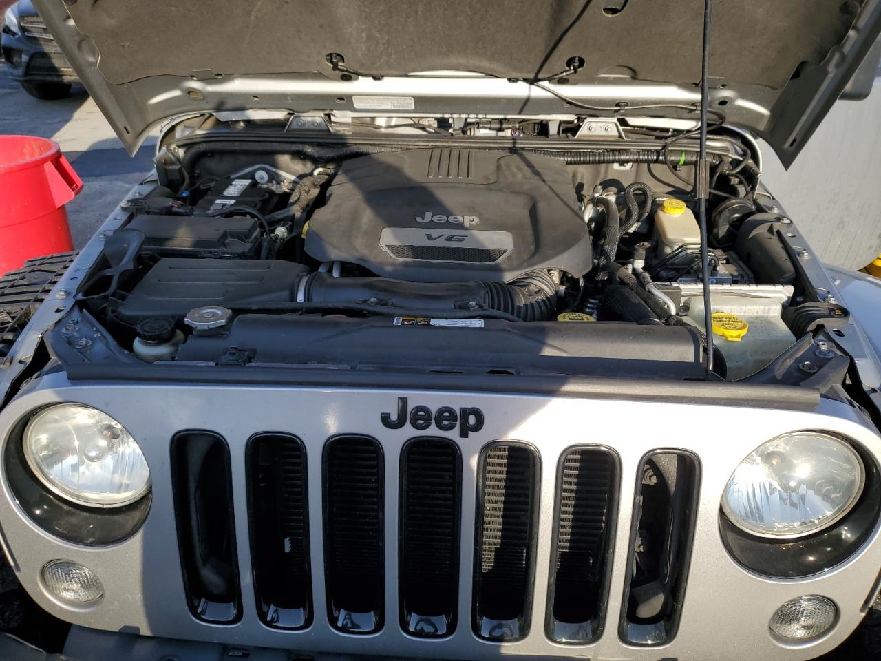 2014 Jeep Wrangler - Image 11