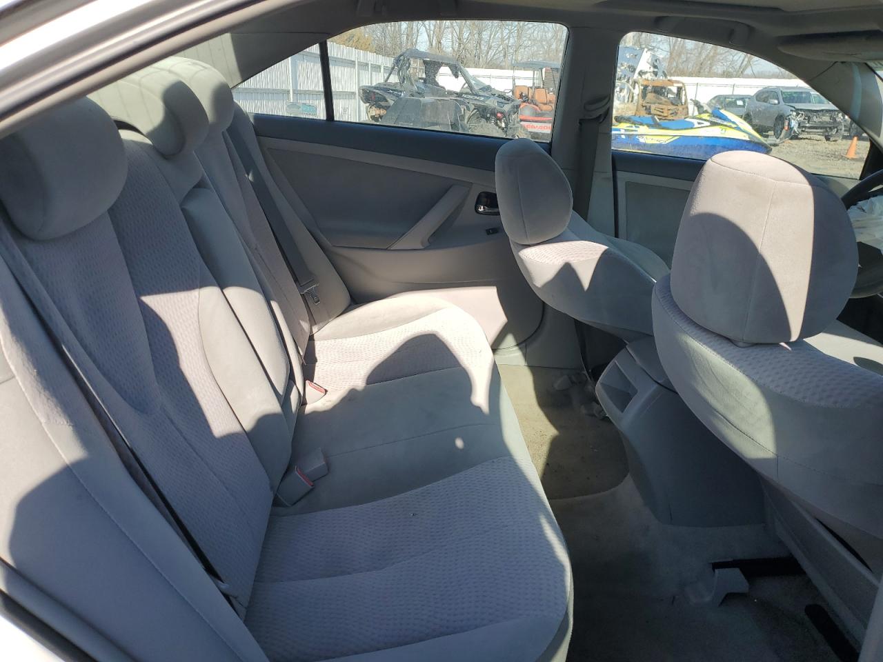 2010 Toyota Camry - Image 10