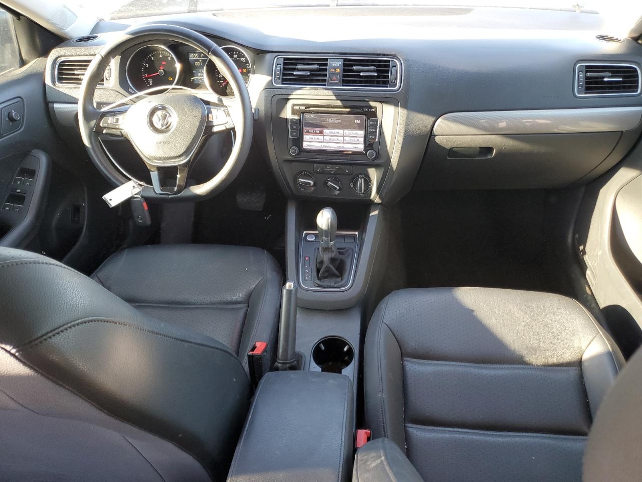 2015 Volkswagen Jetta - Image 8