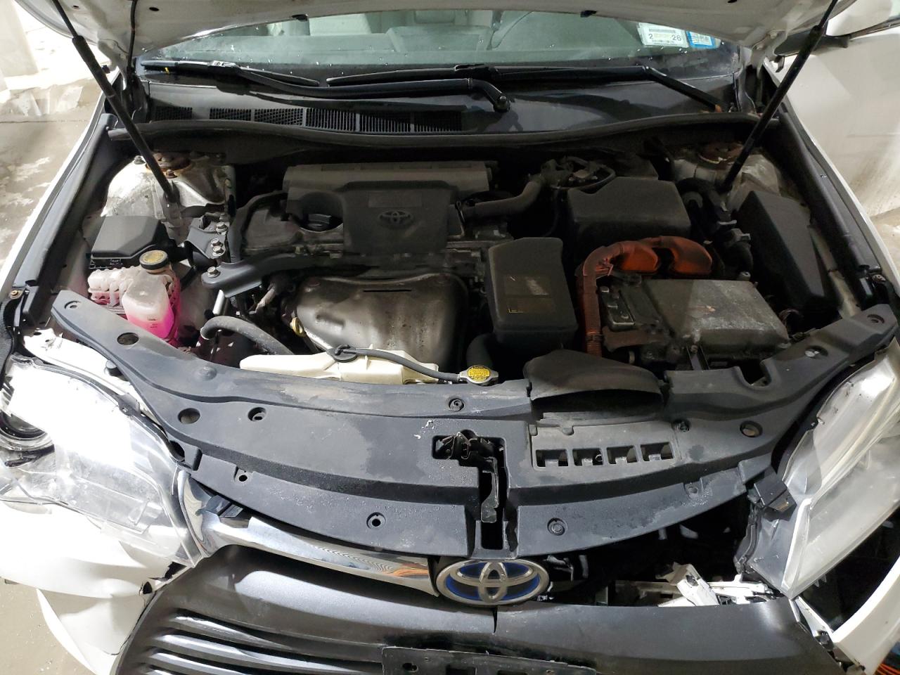 2015 Toyota Camry - Image 11