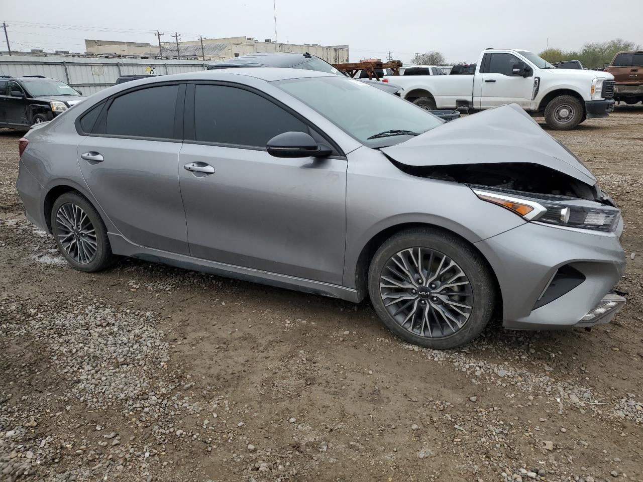 2023 Kia Forte - Image 4