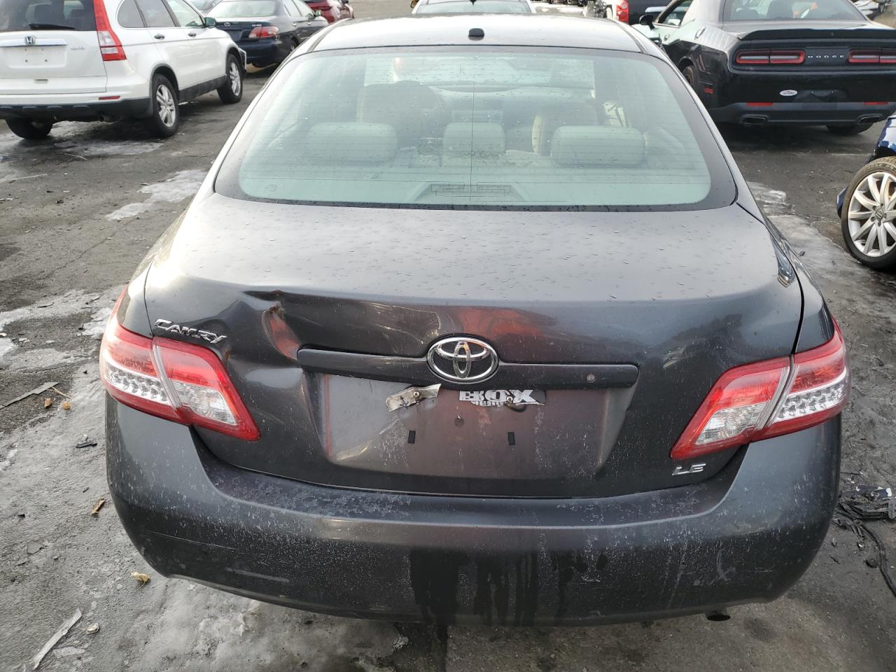 2011 Toyota Camry - Image 6