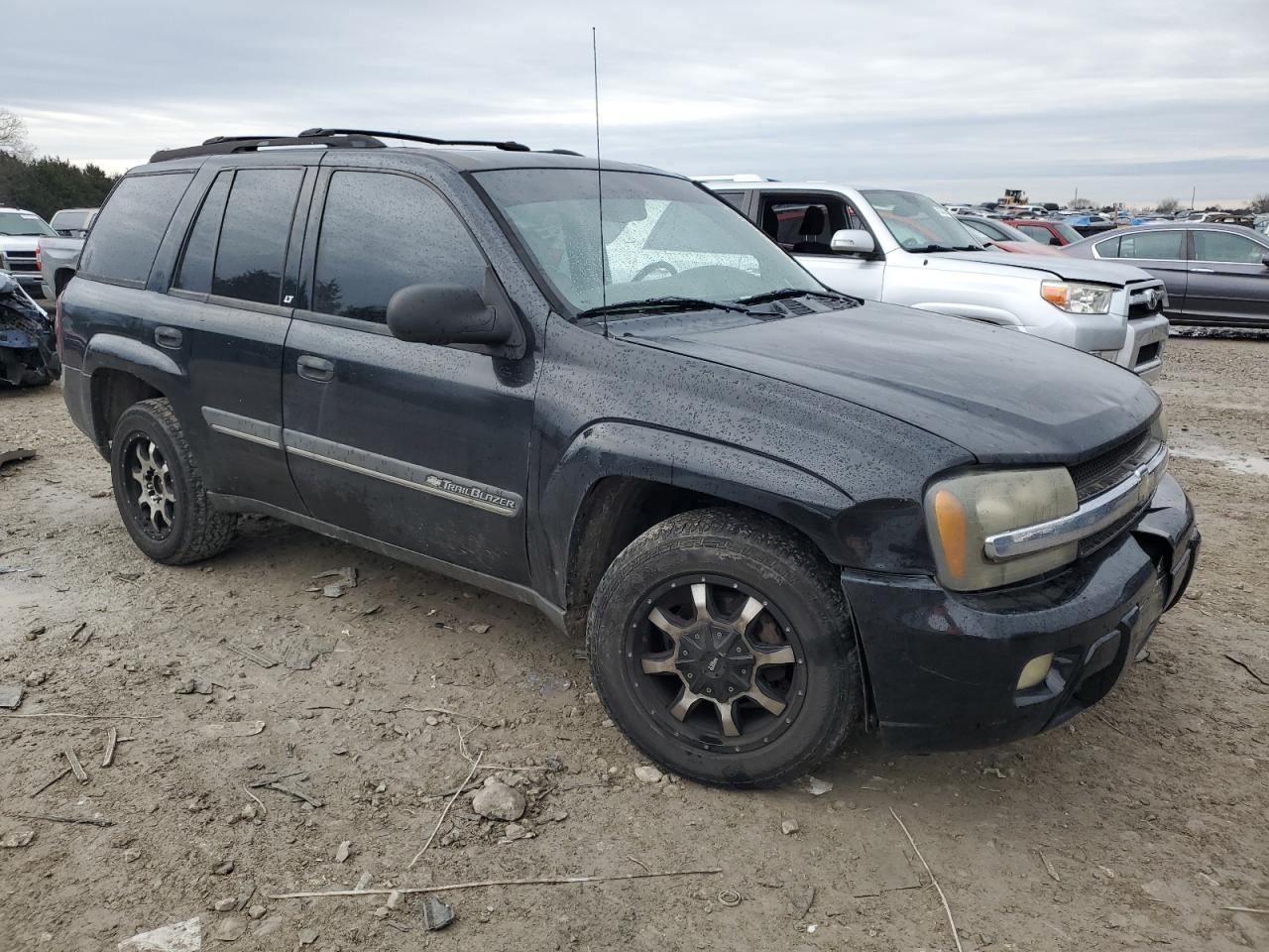 2002 Chevrolet TrailBlazer - Image 4