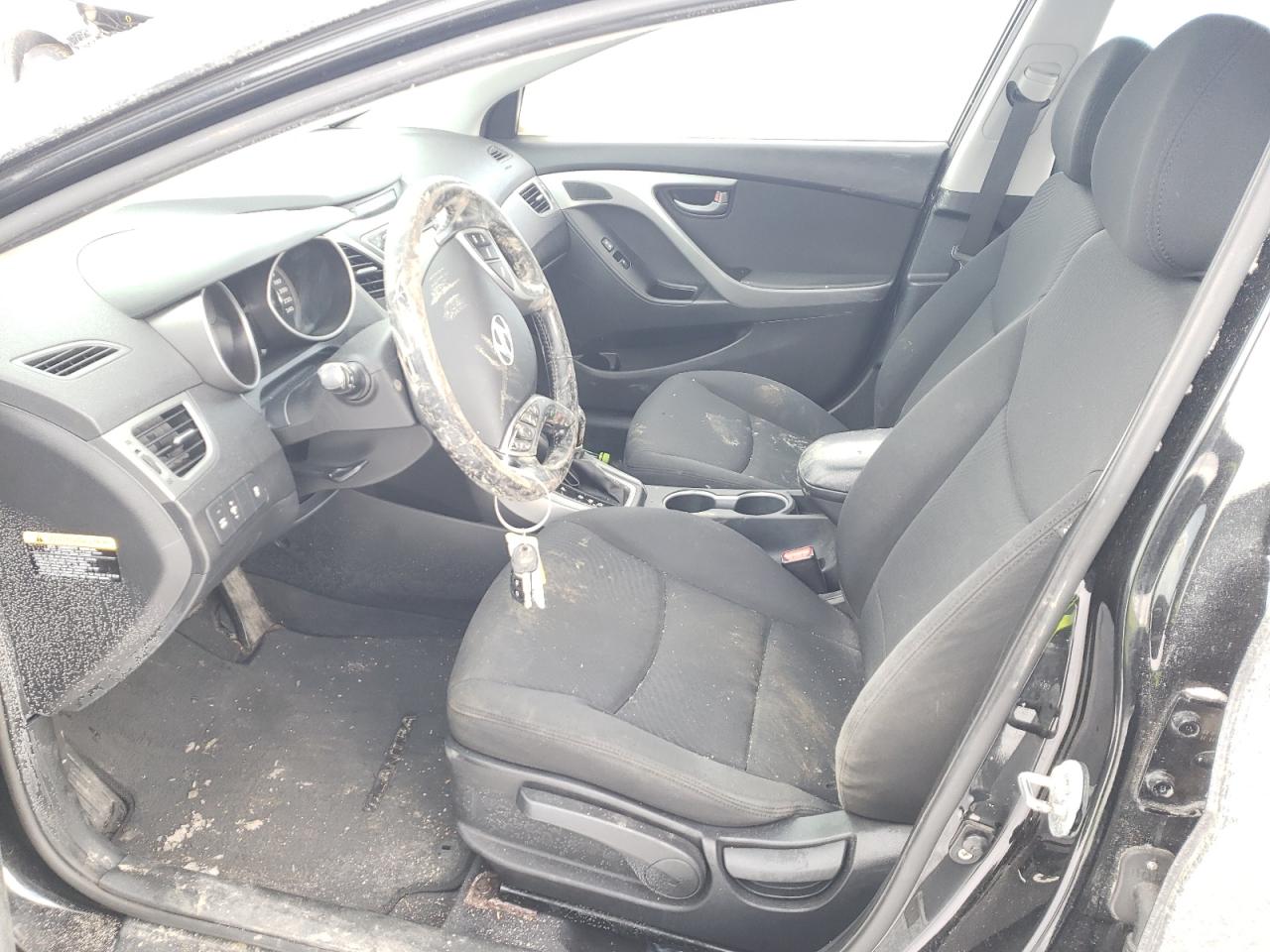 2015 Hyundai Elantra - Image 7