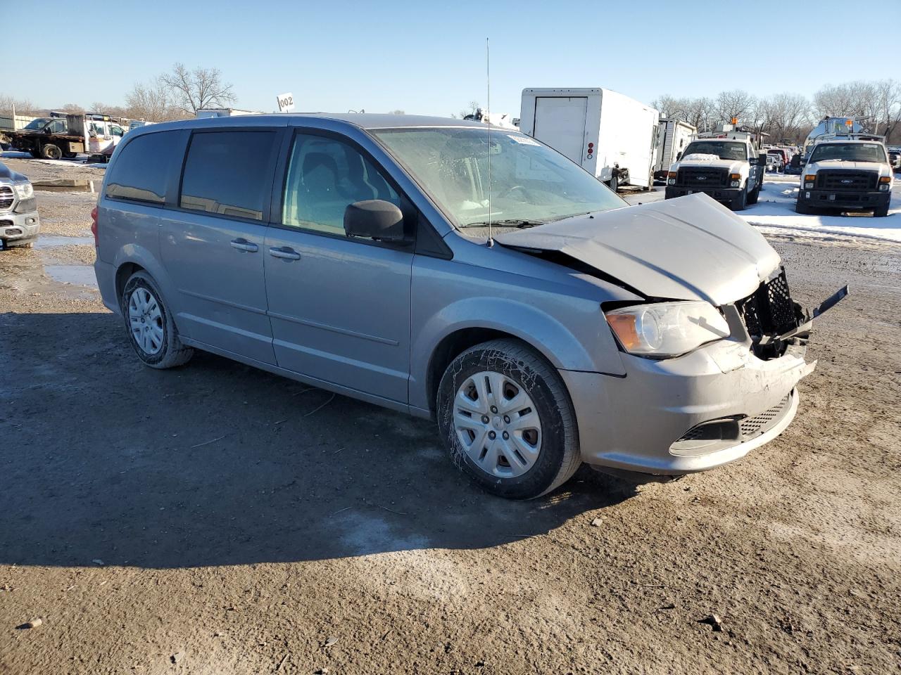 2015 Dodge Caravan - Image 4