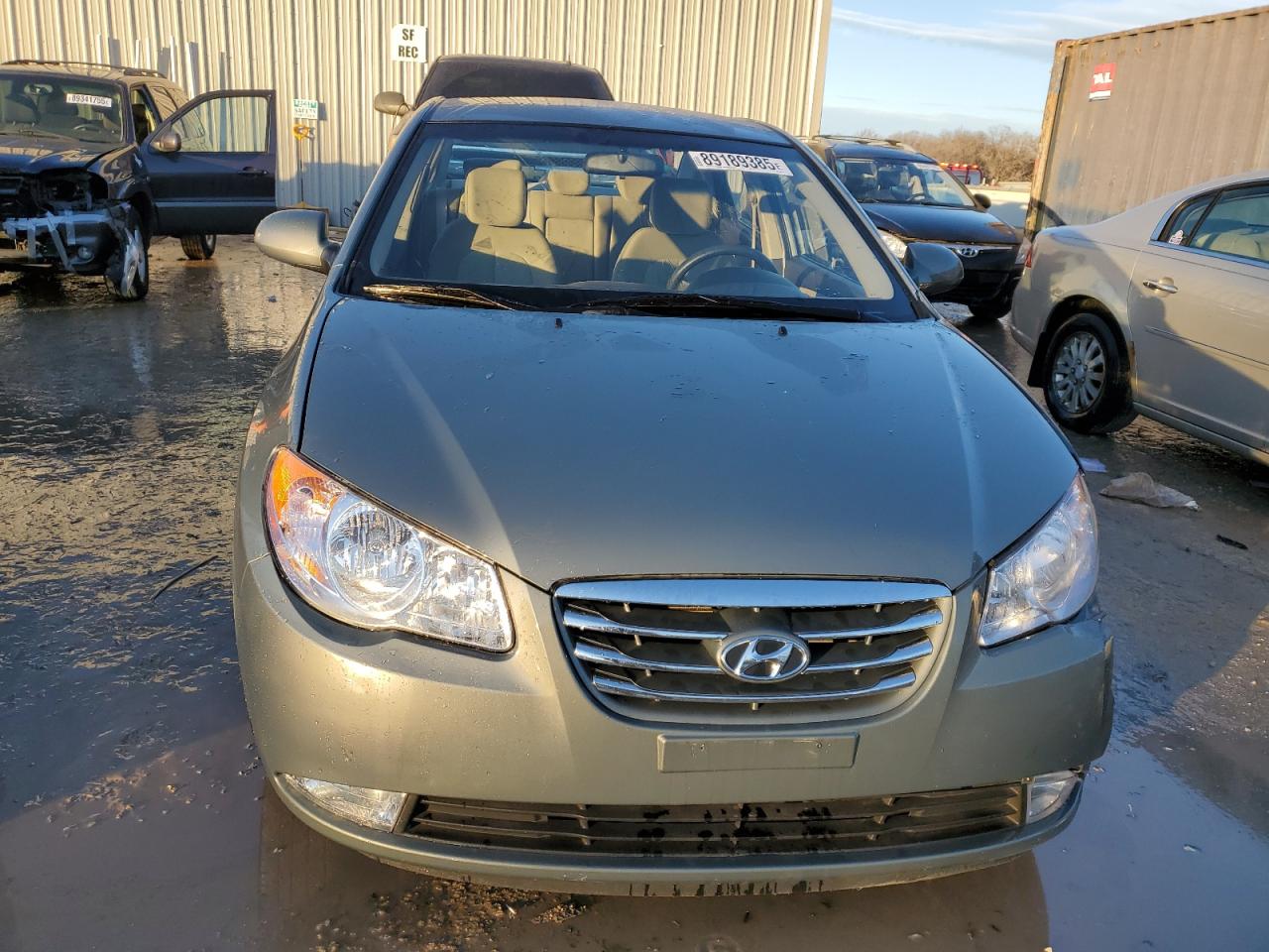 2010 Hyundai Elantra - Image 5