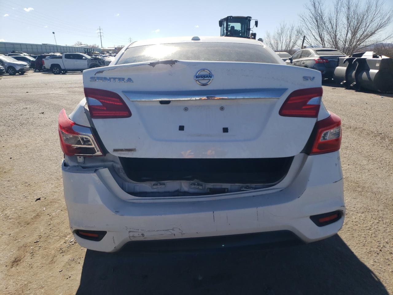 2019 Nissan Sentra - Image 6