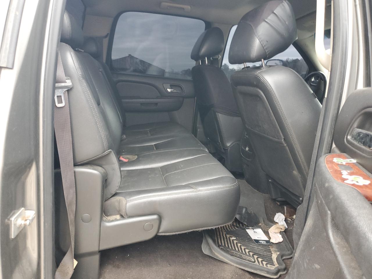 2013 GMC Sierra - Image 10