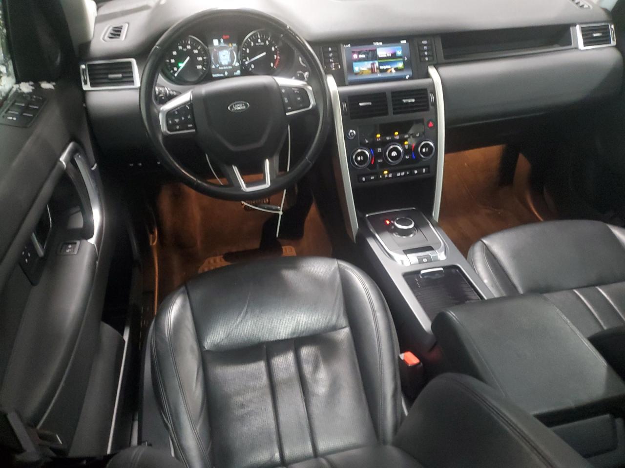 2019 Land Rover Discovery - Image 8