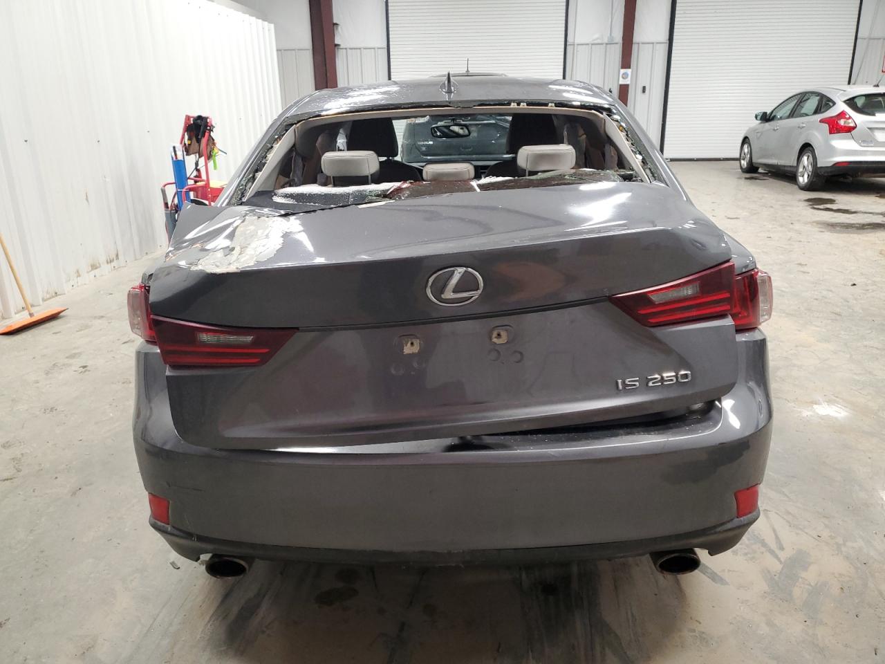 2014 Lexus IS - Image 6