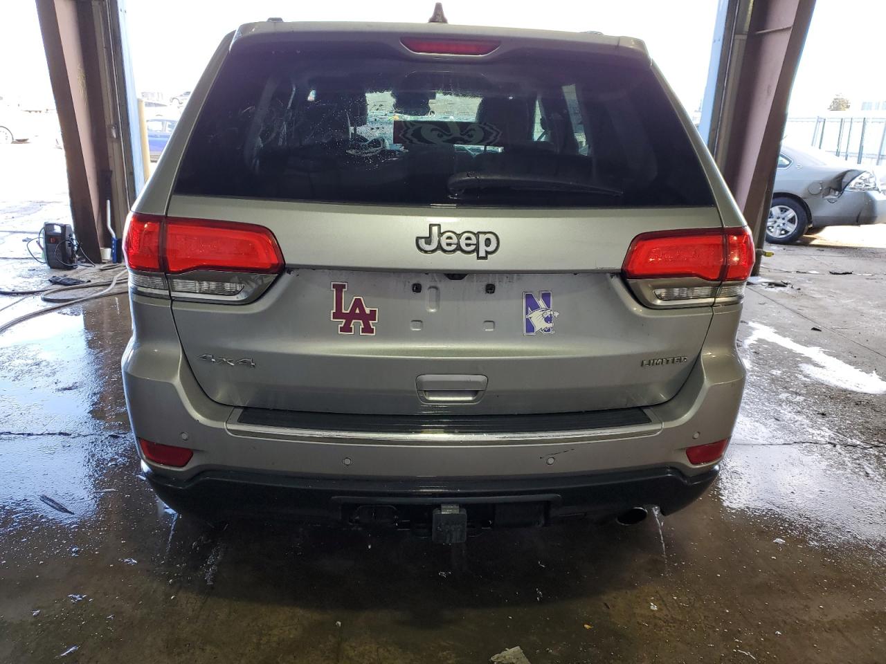 2017 Jeep Grand Cherokee - Image 6