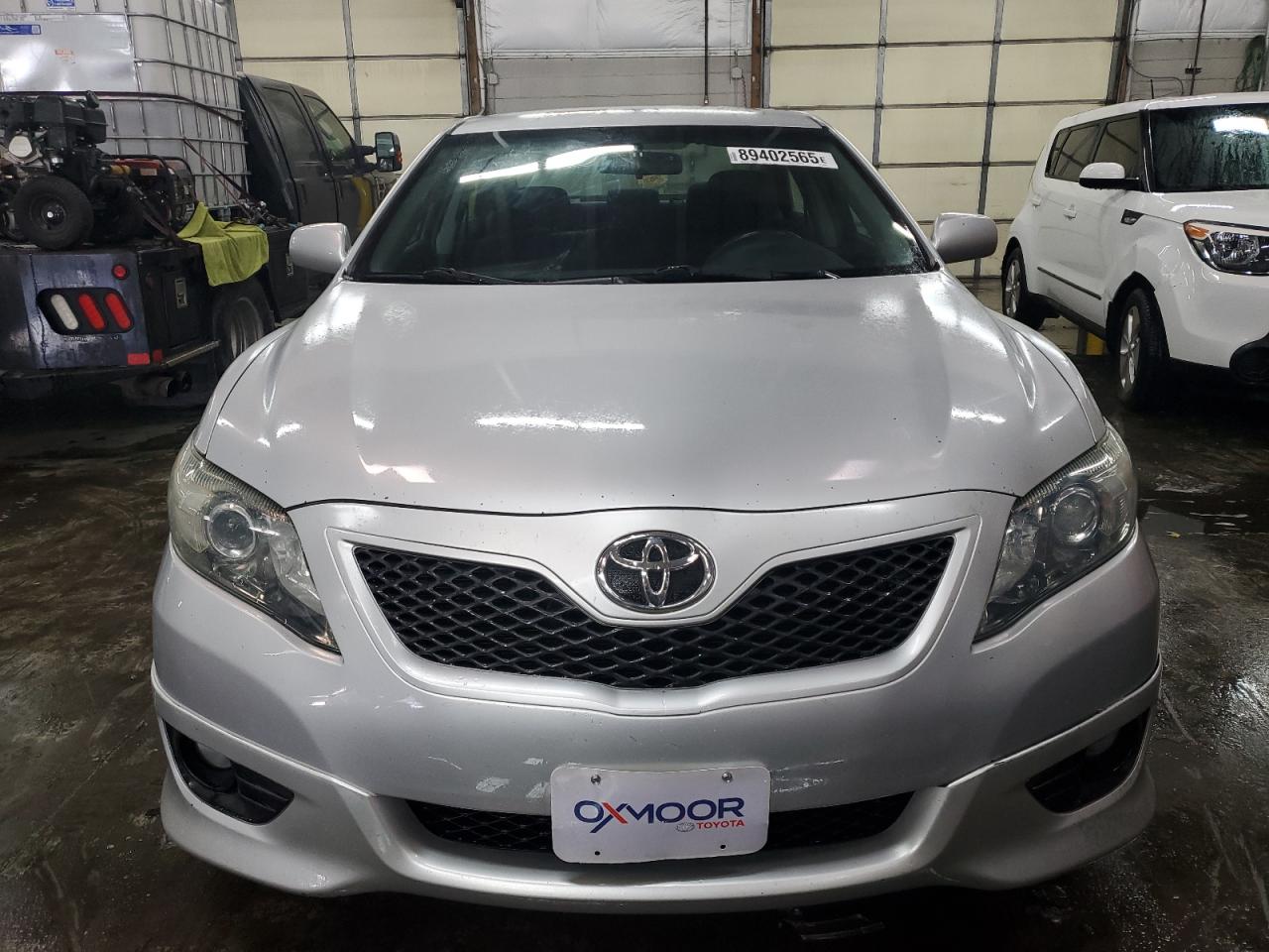 2010 Toyota Camry - Image 5