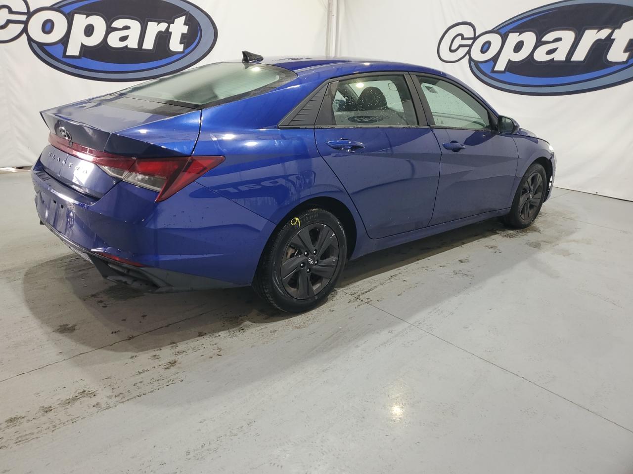 2021 Hyundai Elantra - Image 3