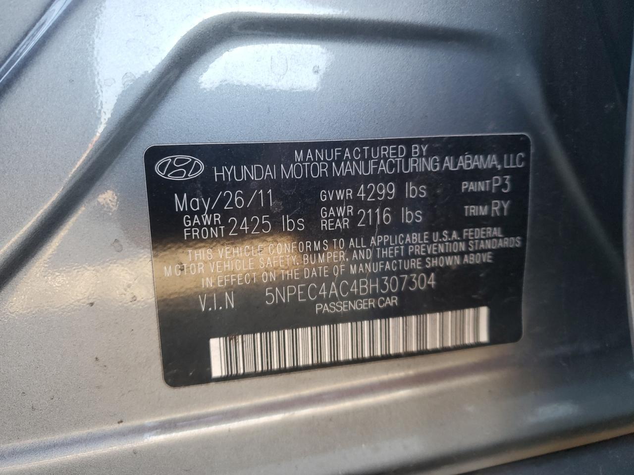 2011 Hyundai Sonata - Image 13