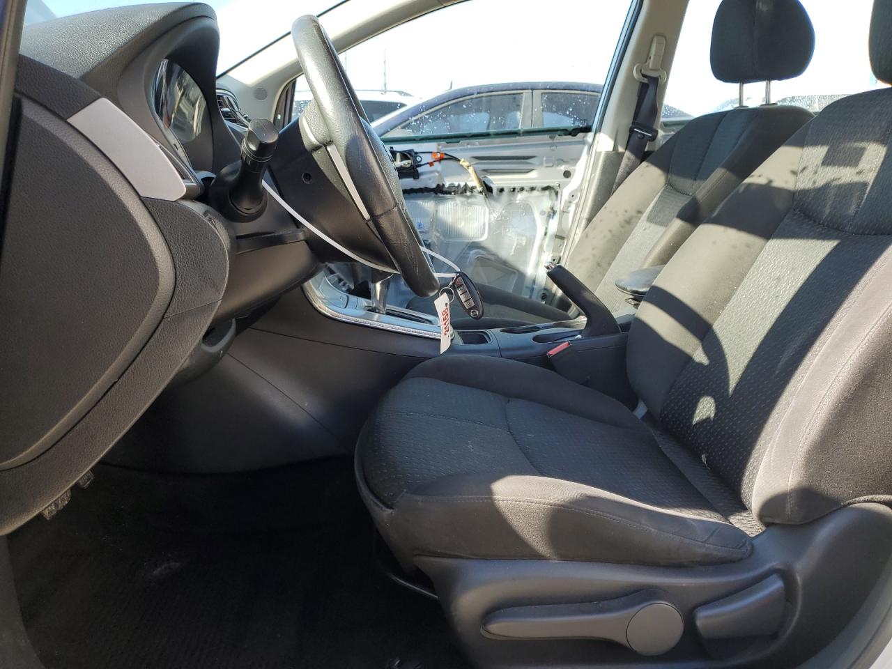 2014 Nissan Sentra - Image 7
