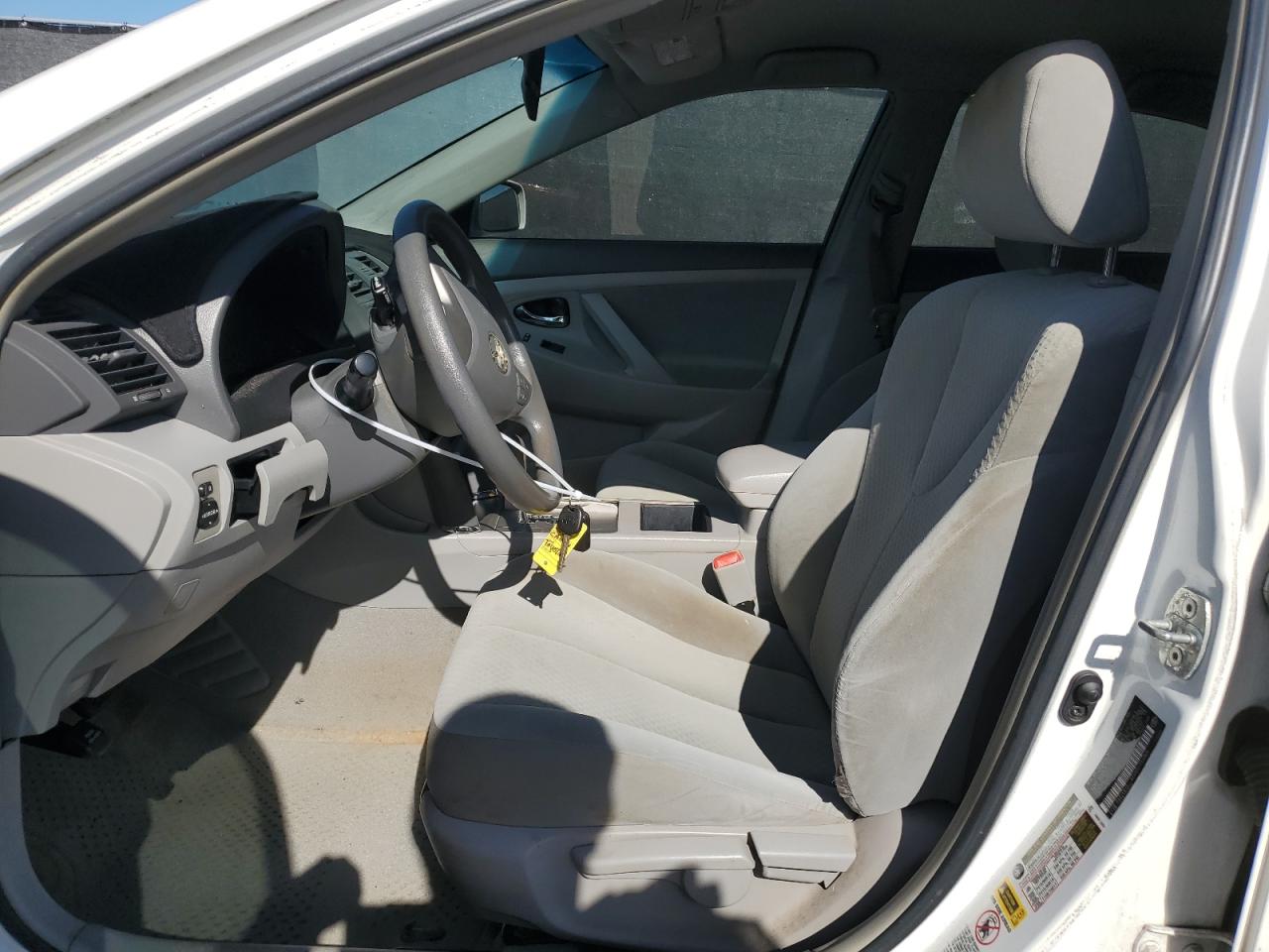 2009 Toyota Camry - Image 7