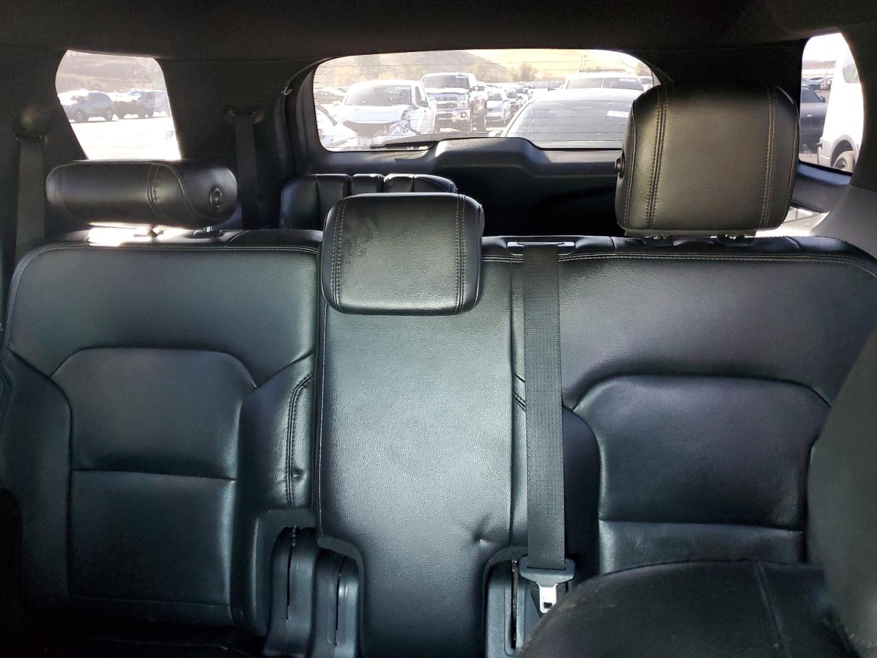 2017 Ford Explorer - Image 10
