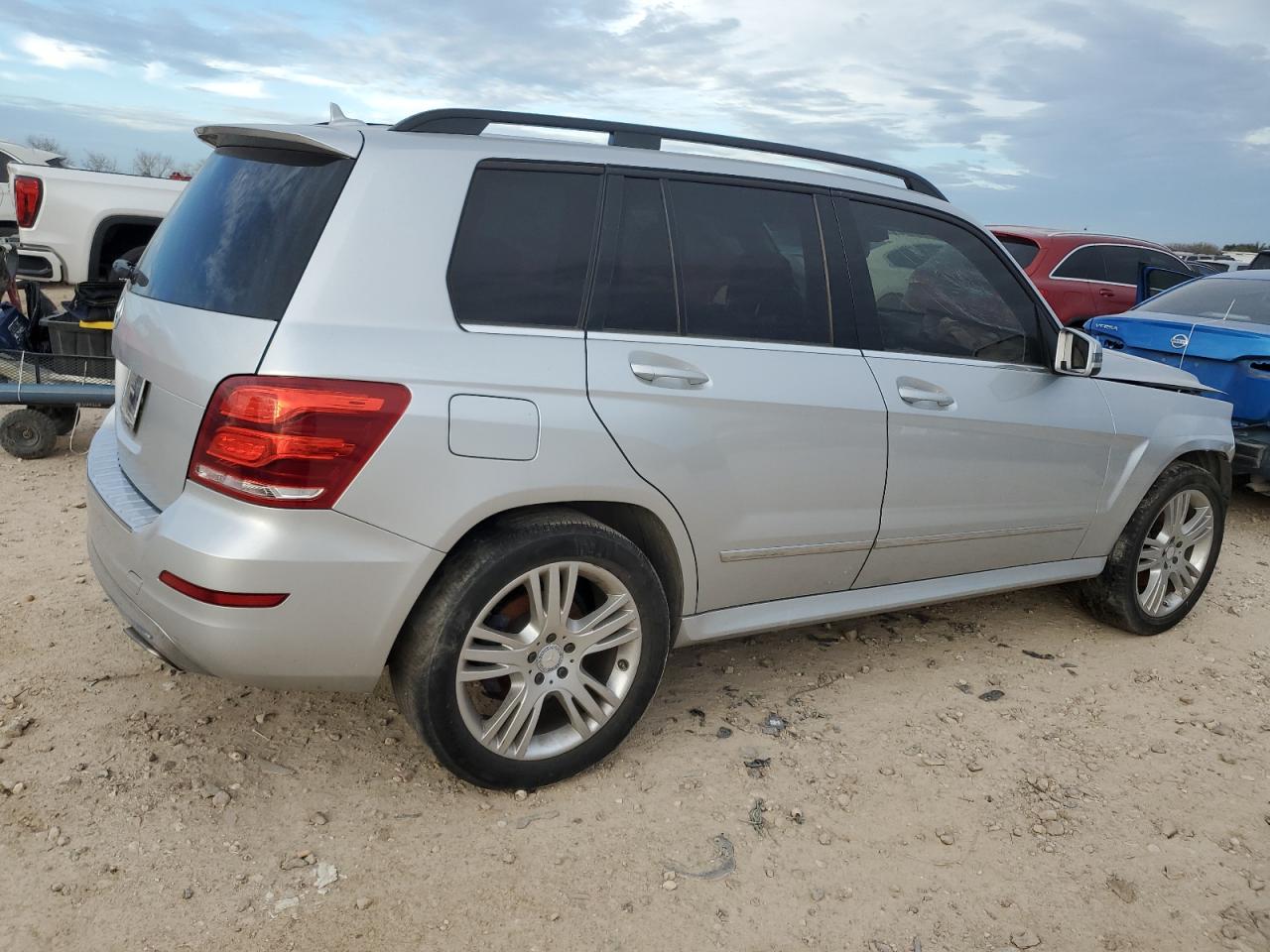 VIN WDCGG5HB1DG015658 2013 MERCEDES-BENZ GLK-CLASS no.3