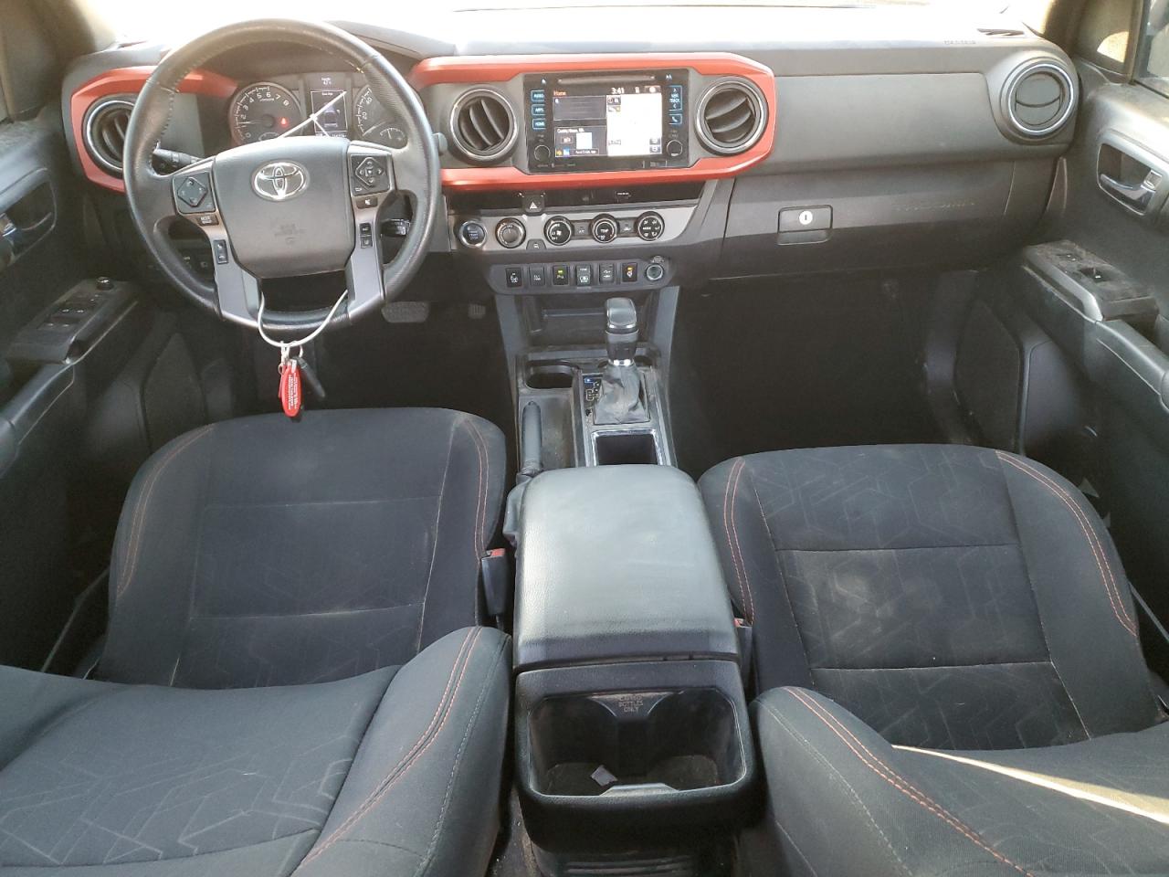 2018 Toyota Tacoma - Image 8