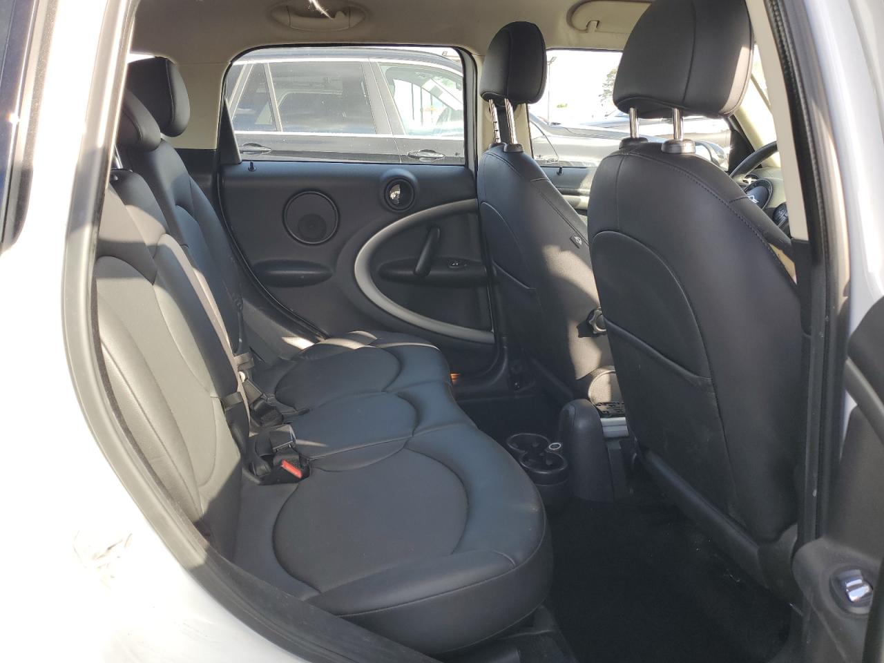 2014 MINI Cooper - Image 11