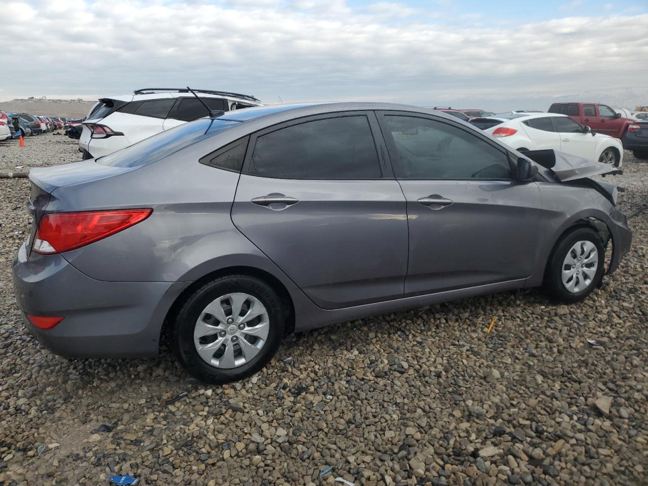 2016 Hyundai Accent - Image 3