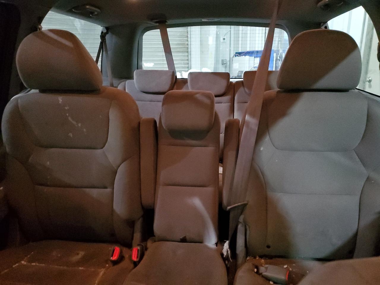 2008 Honda Odyssey - Image 10
