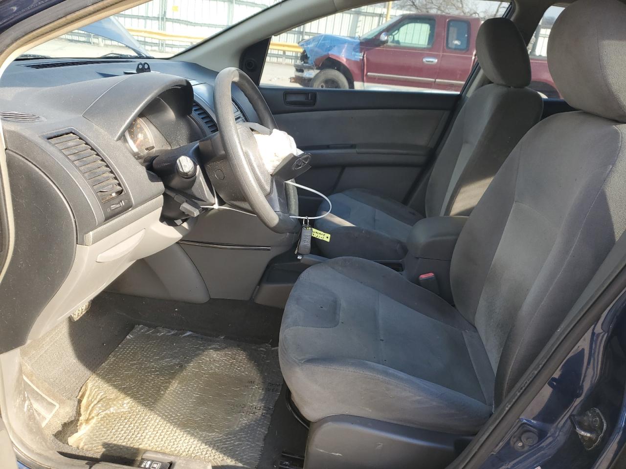2009 Nissan Sentra - Image 7