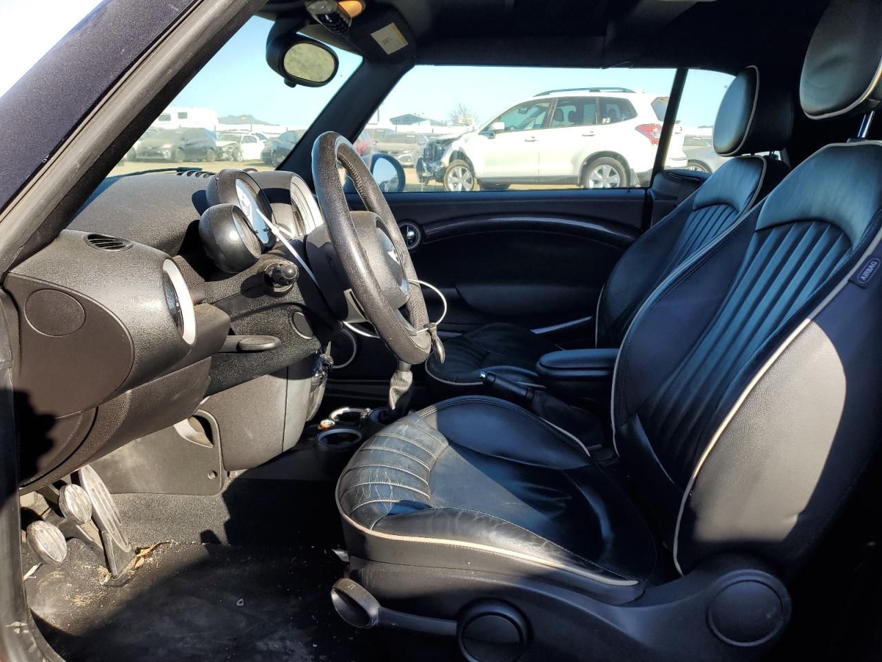 2014 MINI Cooper - Image 7