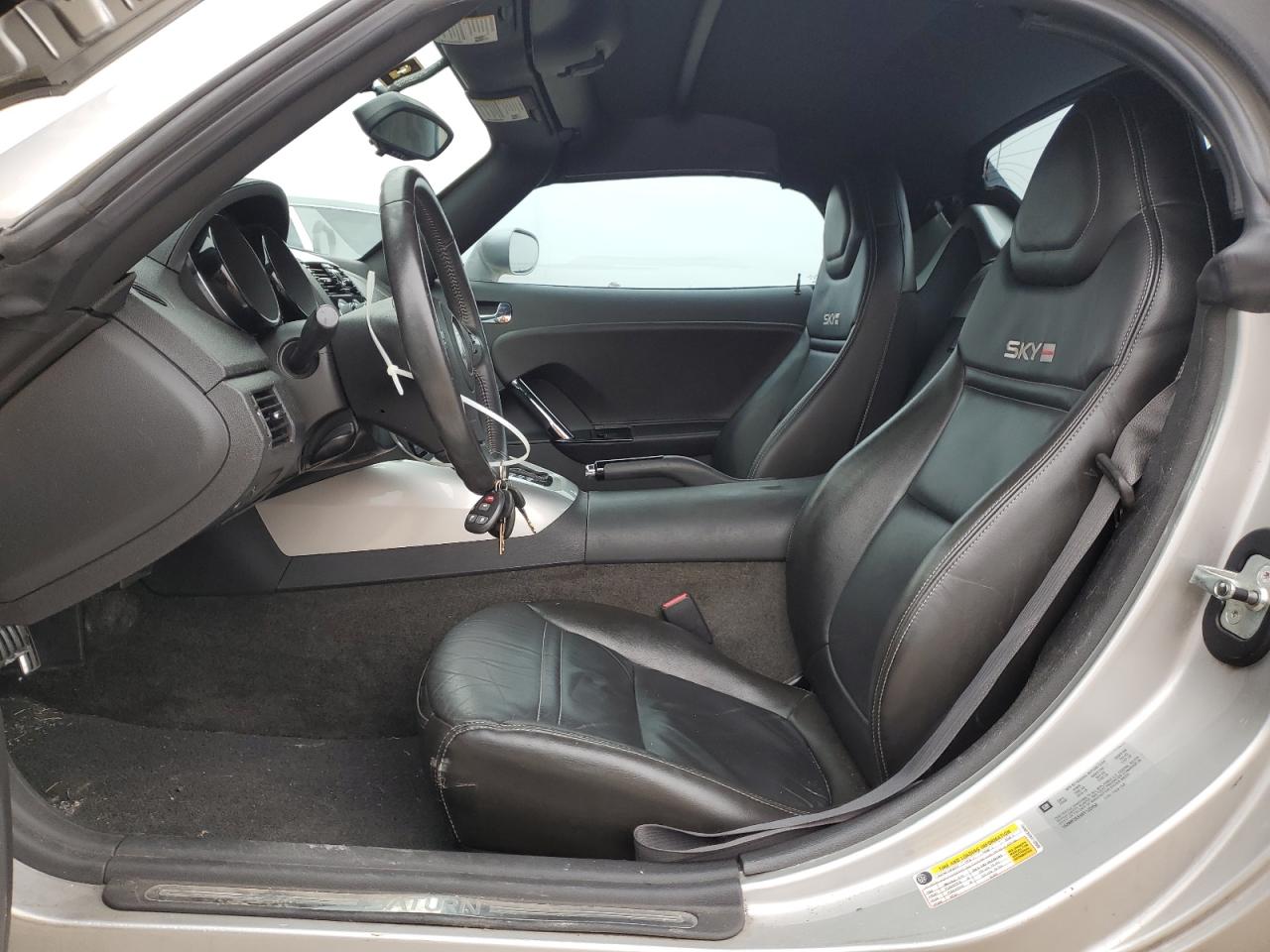 2008 Saturn Sky - Image 7