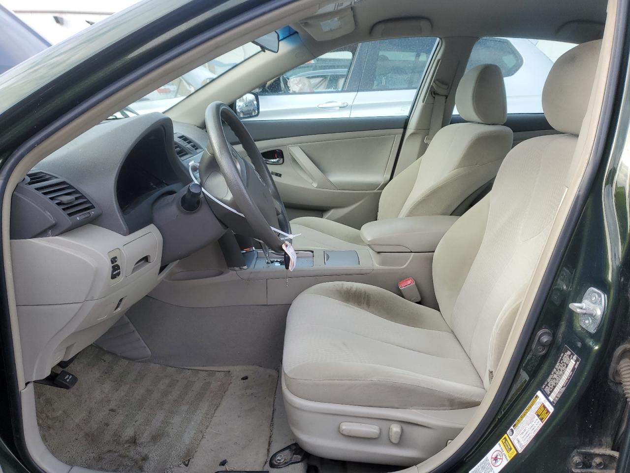 2010 Toyota Camry - Image 7