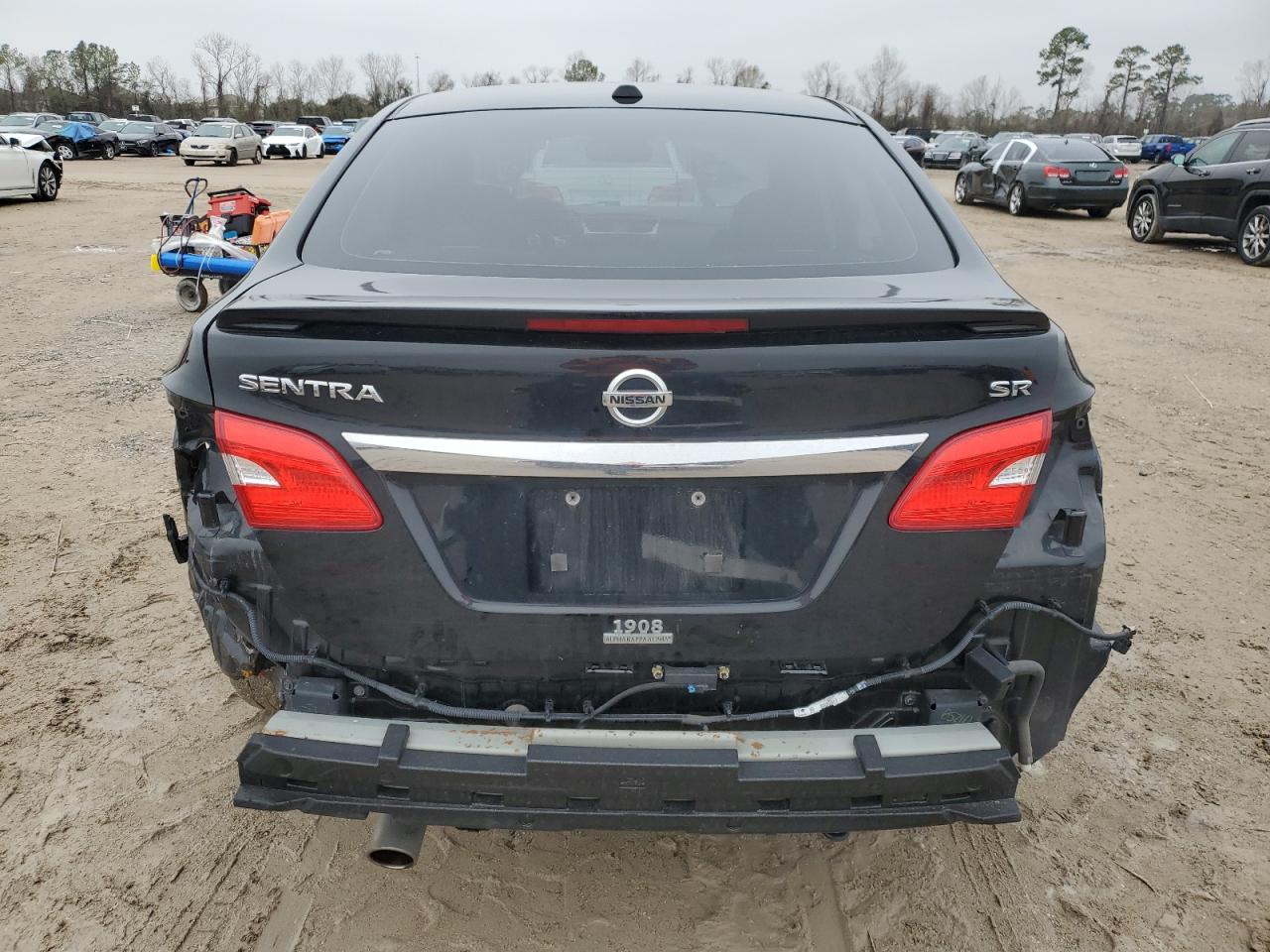 2016 Nissan Sentra - Image 6