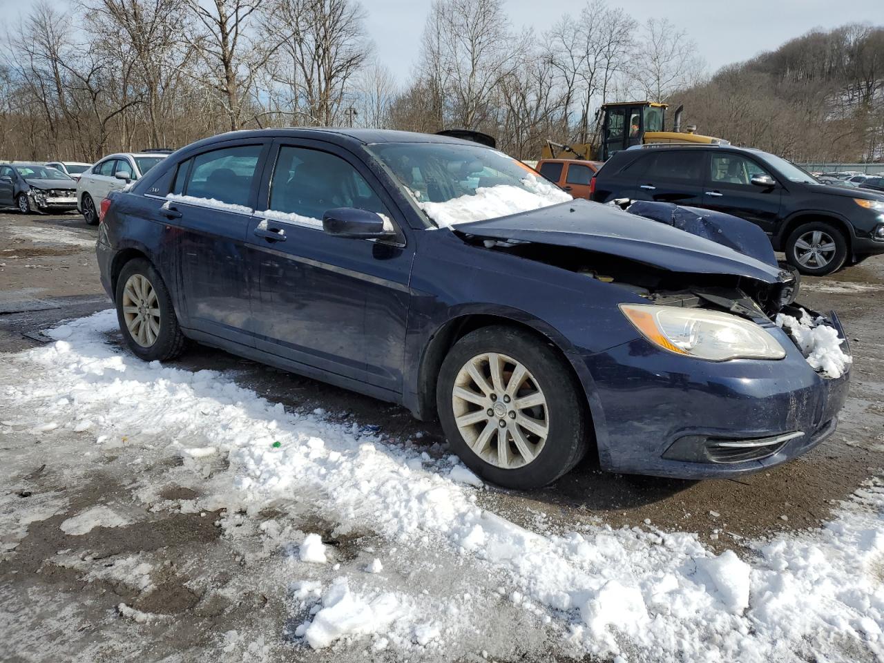 2014 Chrysler 200 - Image 4