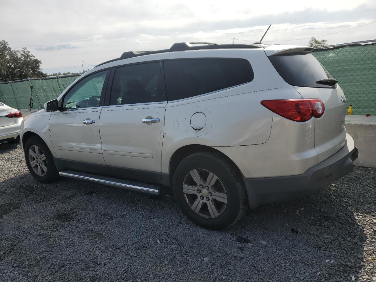 2012 Chevrolet Traverse - Image 2