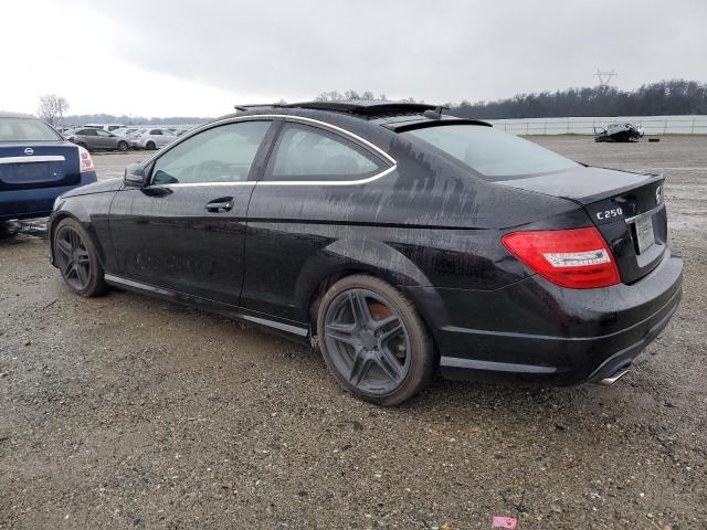  MERCEDES-BENZ C-CLASS 2013 Czarny