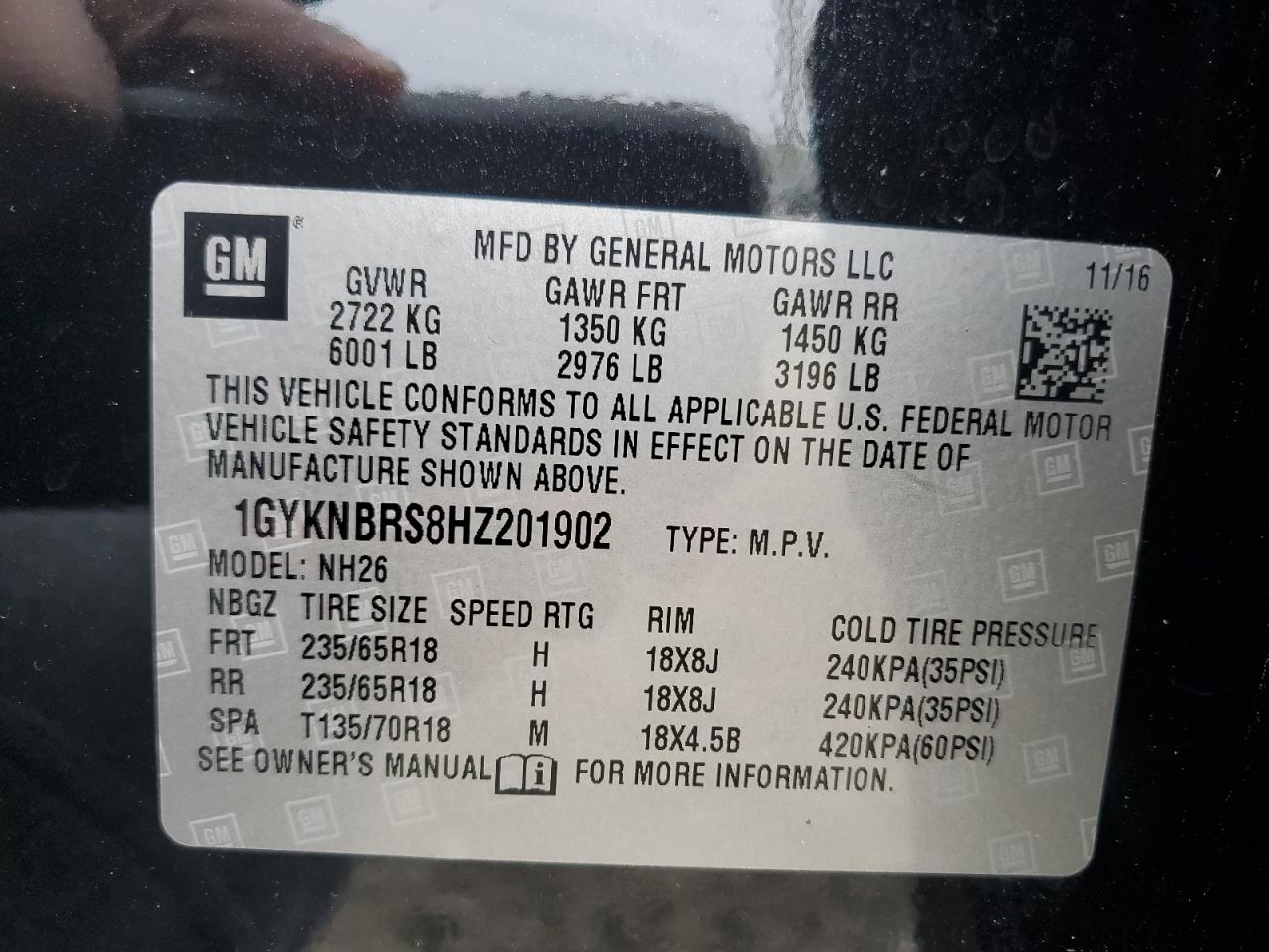 2017 Cadillac XT5 - Image 14