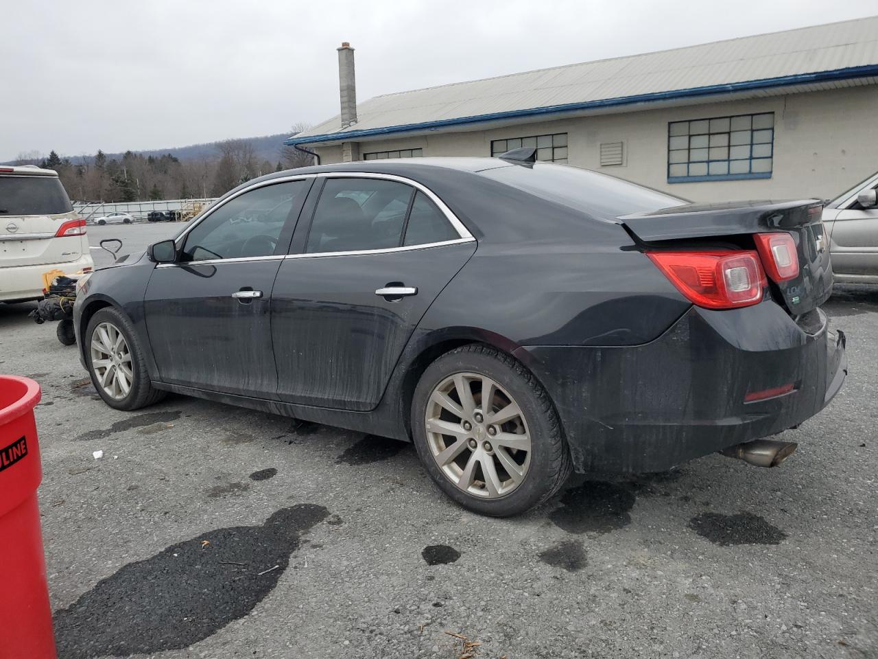 1G11F5SL2FF175369 2015 CHEVROLET MALIBU - Image 2