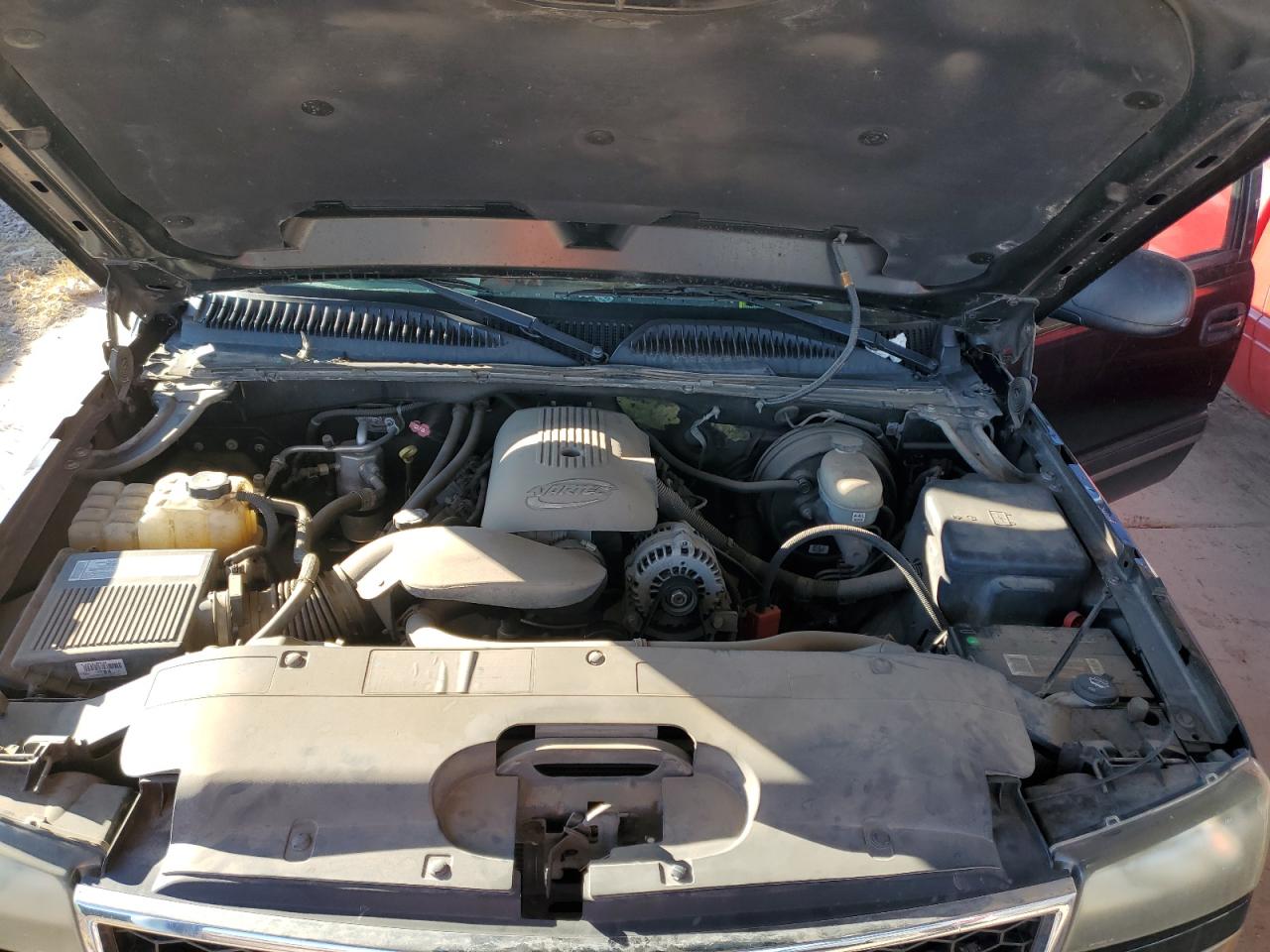 2006 Chevrolet Silverado - Image 11
