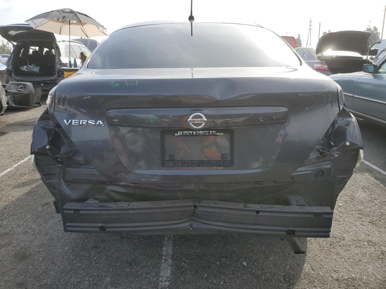 2015 Nissan Versa - Image 6