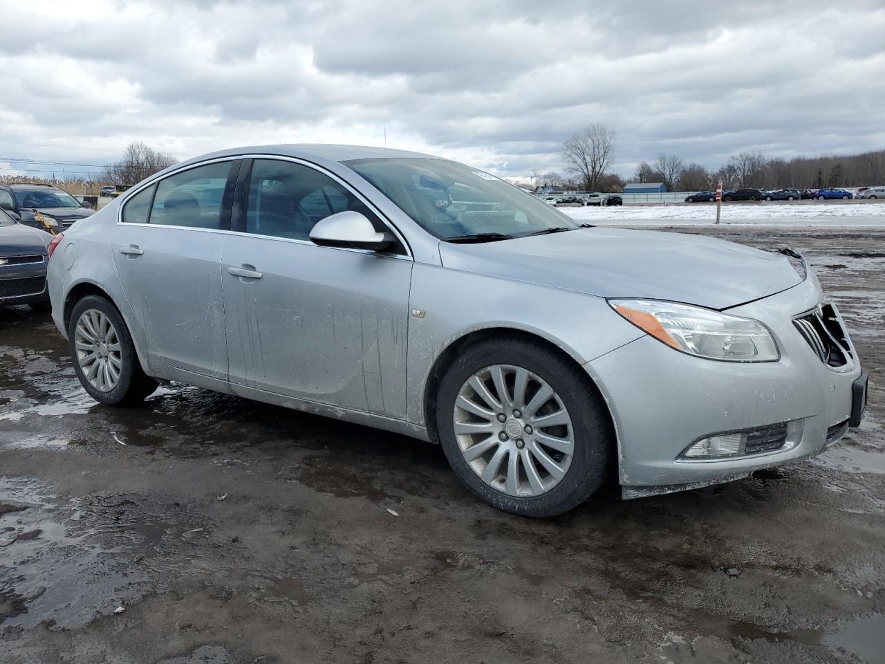 2011 Buick Regal - Image 4