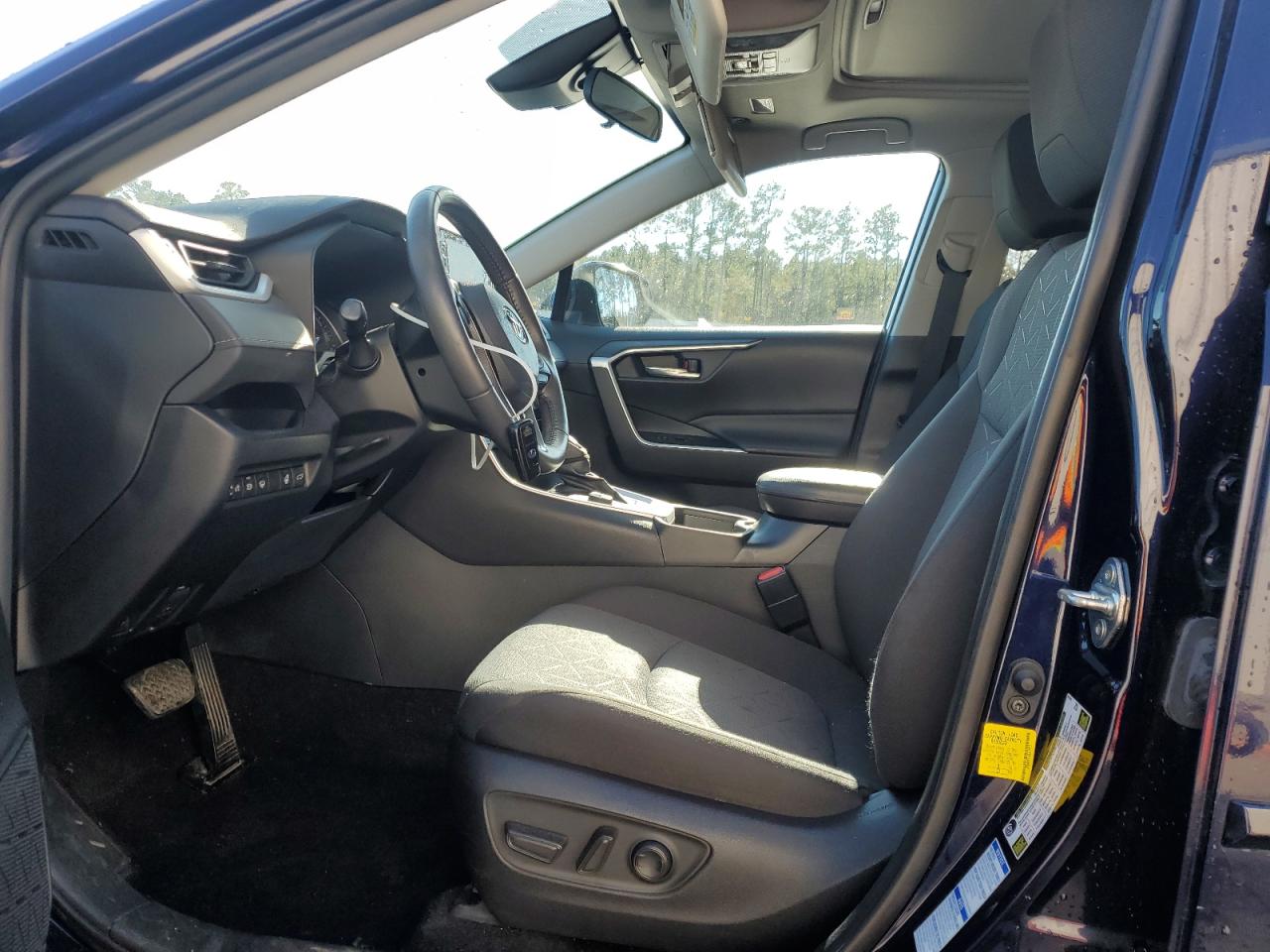 2021 Toyota RAV 4 - Image 7
