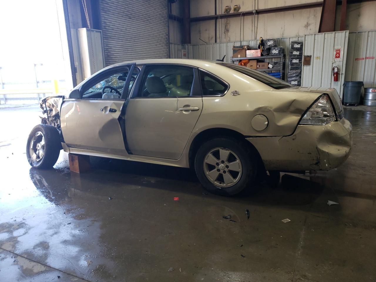 2009 Chevrolet Impala - Image 2