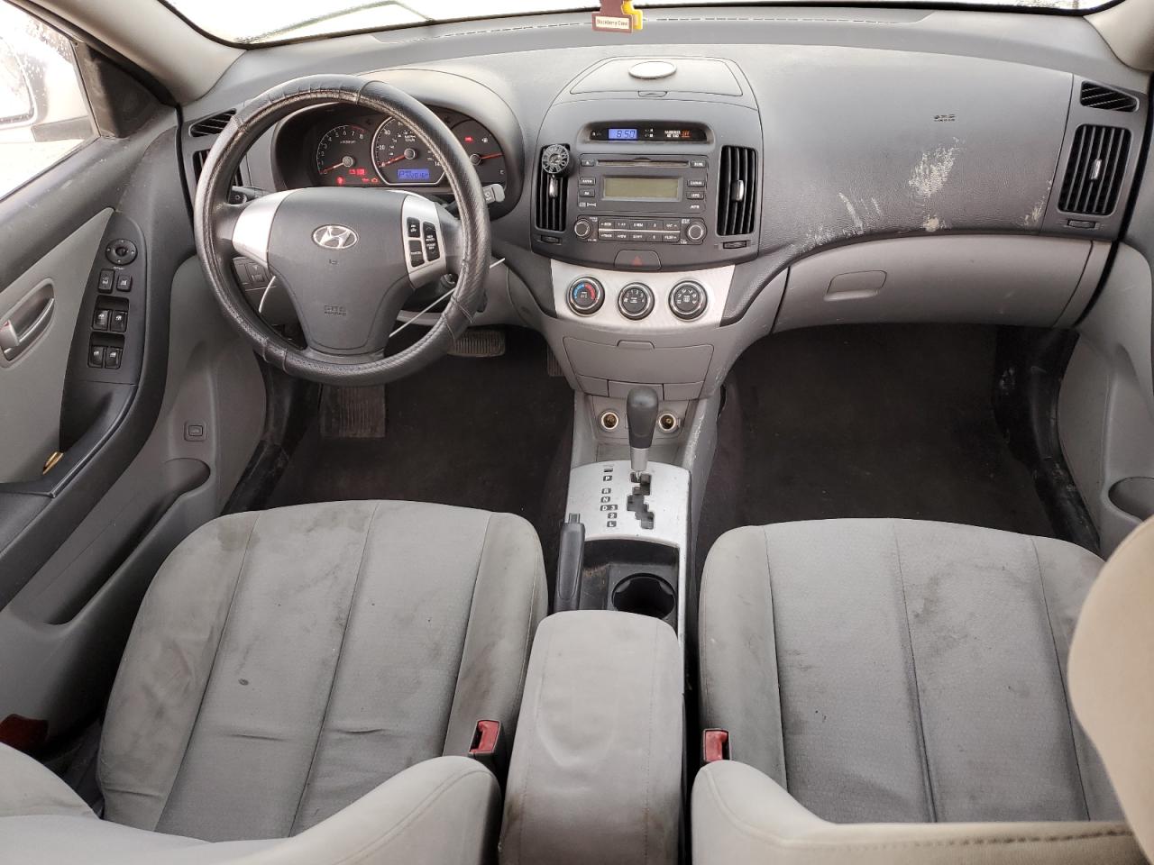 2009 Hyundai Elantra - Image 8