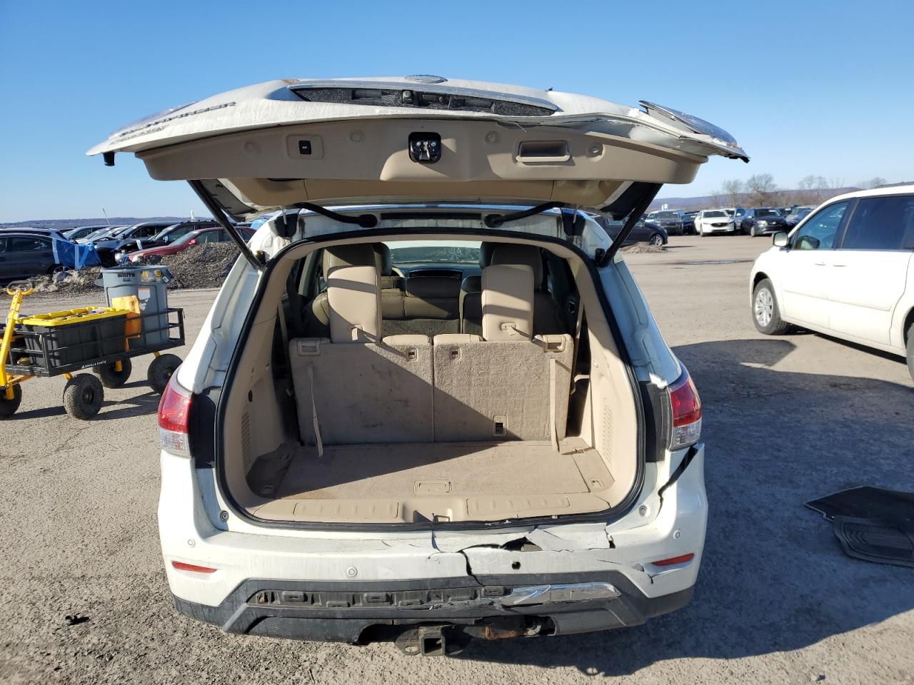 2013 Nissan Pathfinder - Image 6
