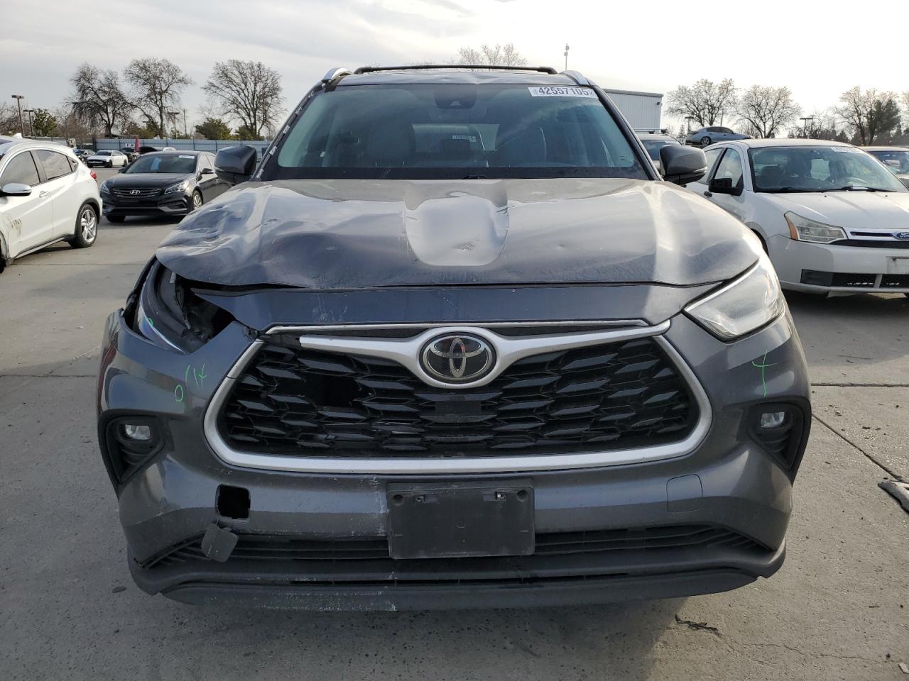2021 Toyota Highlander - Image 5