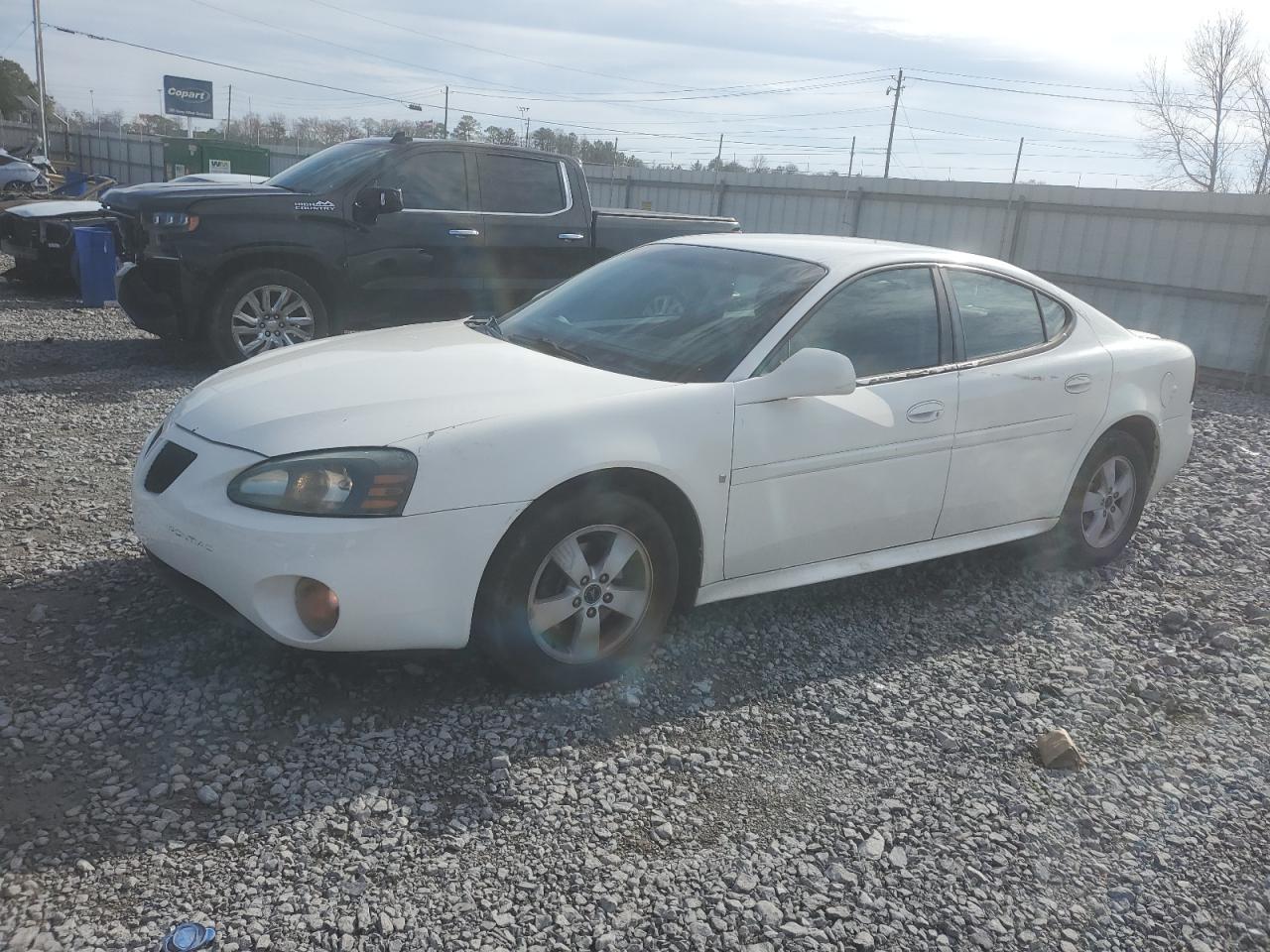 2006 Pontiac Grand Prix - Image 1